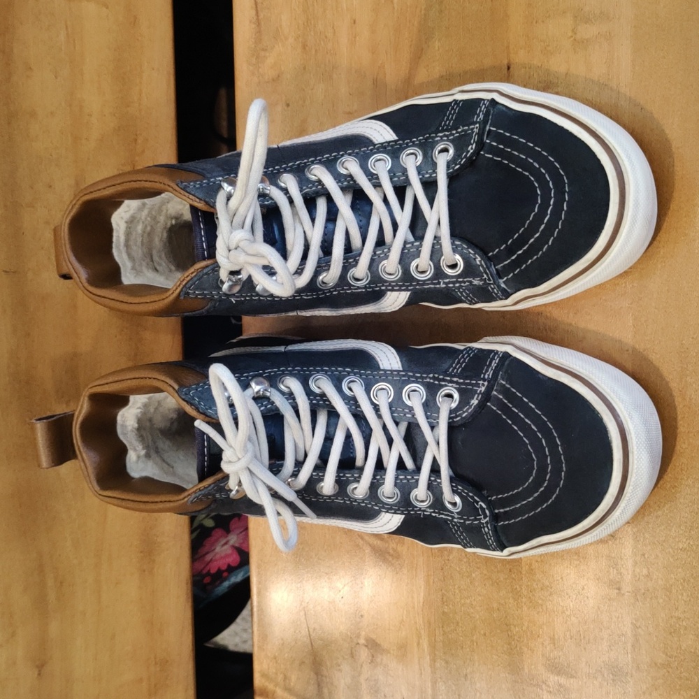 Vans Sk8 Hi Mte Dress Navy And White Size 7.5 - Picture 2 of 10